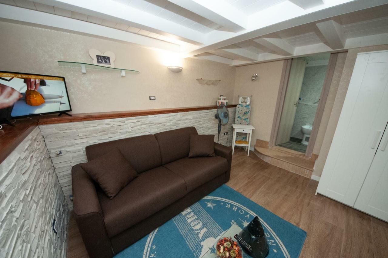 Daniela House 4 Villa Анцио Екстериор снимка