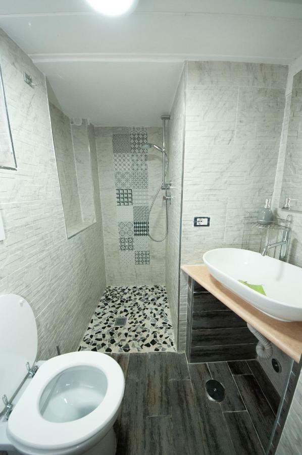 Daniela House 4 Villa Анцио Екстериор снимка